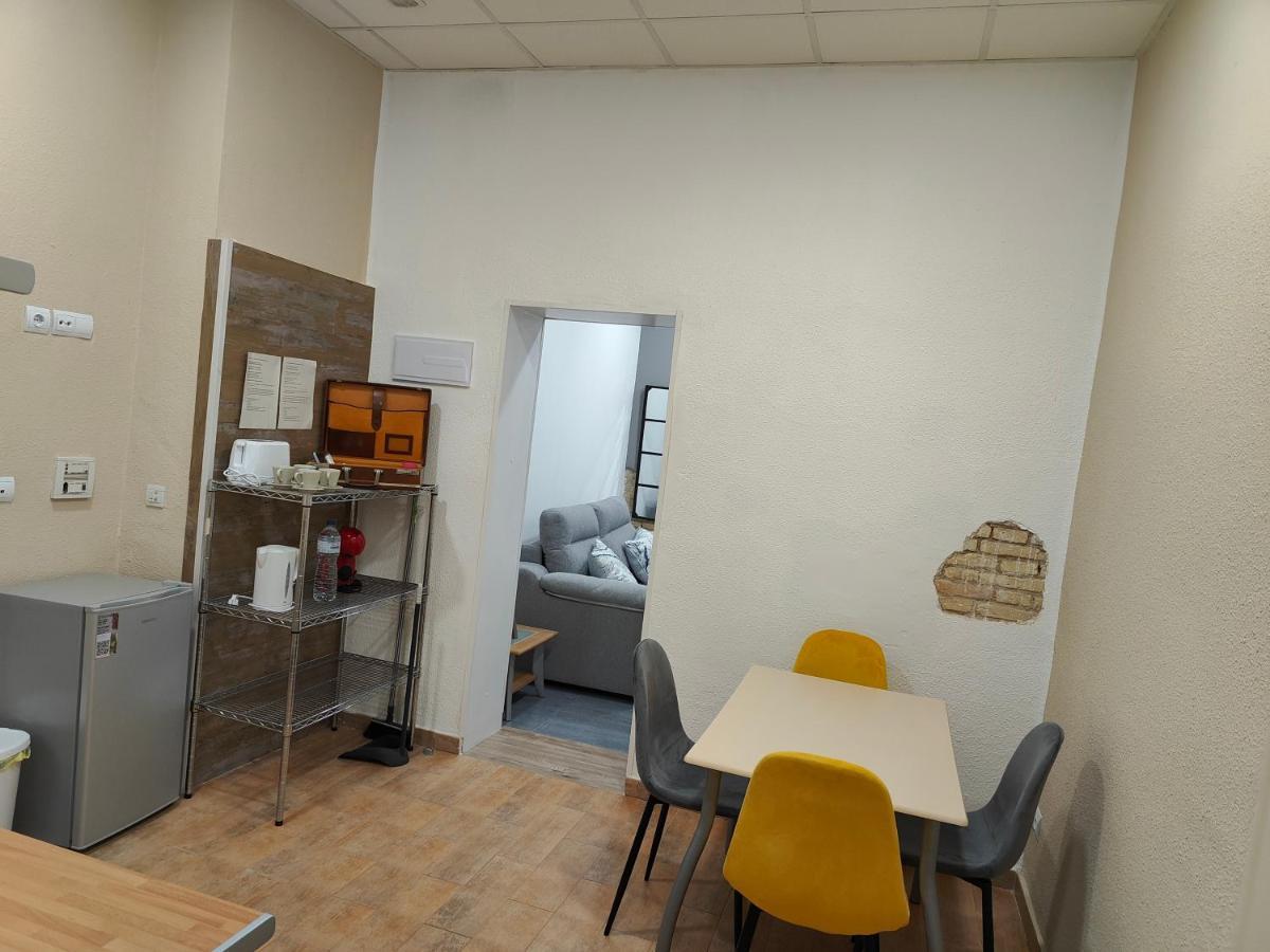 Turia Y Ciencias Apartments バレンシア エクステリア 写真